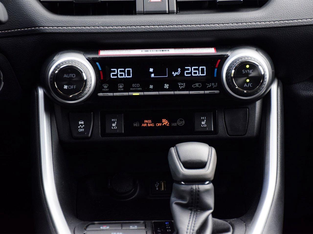 2025 Toyota RAV4 Hybrid XLE Finance Discount $1500 Applied Photo