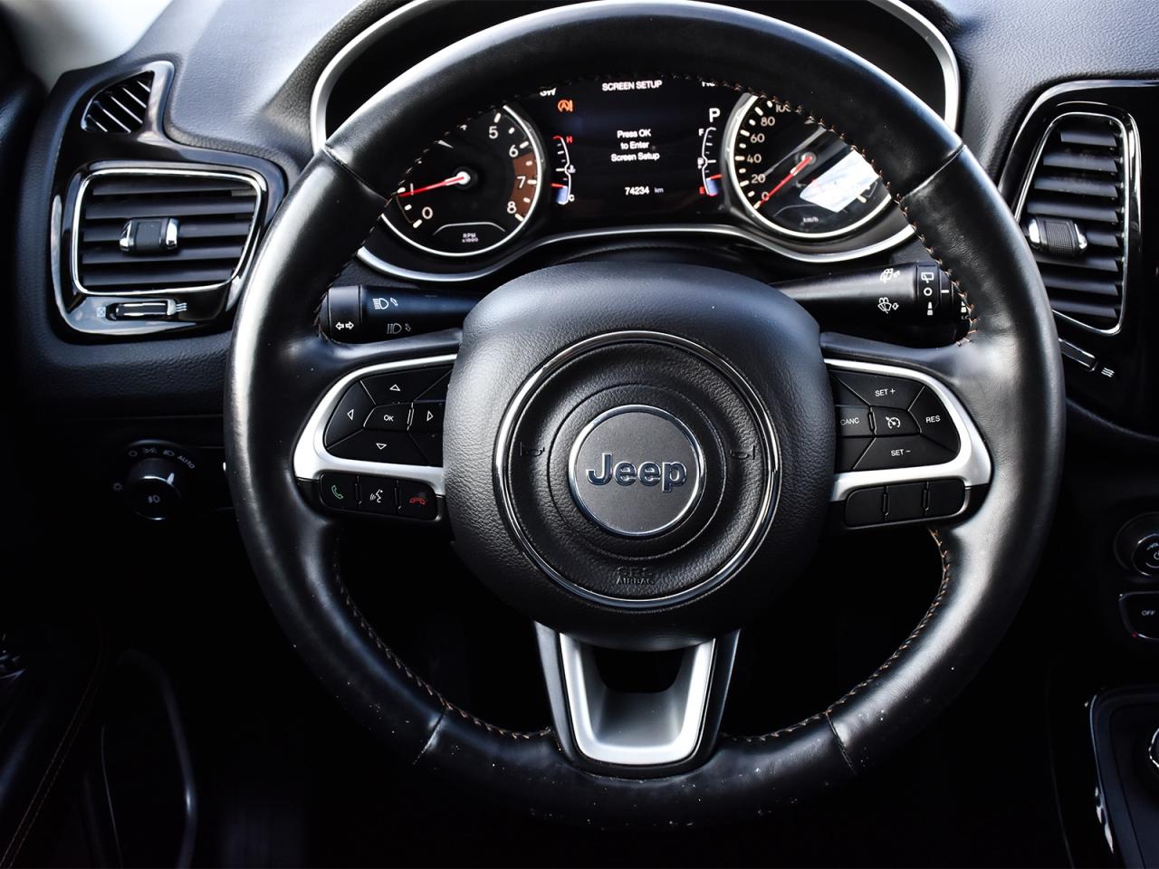 2018 Jeep Compass Limited 4x4 ~Nav ~Heated Leather ~Bluetooth ~Cam Photo