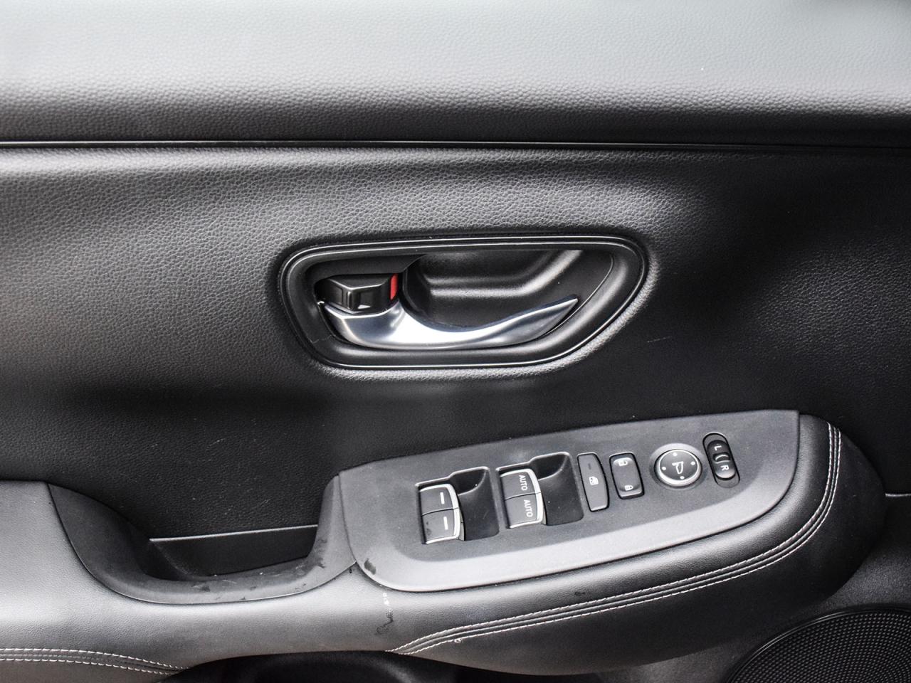 2023 Honda HR-V EX-L NAVI Photo