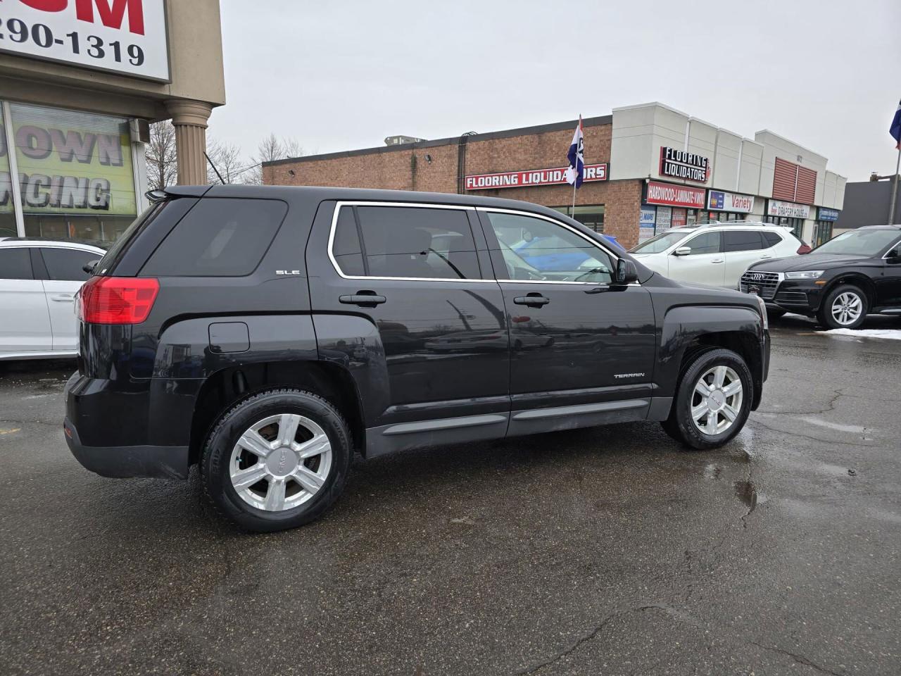 2015 GMC Terrain SLE / Reverse Camera / Bluetooth / Power Windows Photo3