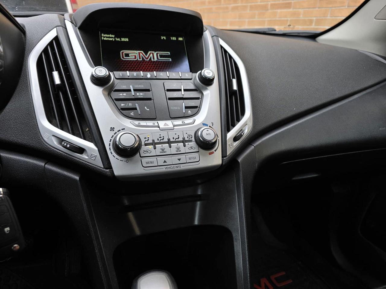 2015 GMC Terrain SLE / Reverse Camera / Bluetooth / Power Windows Photo