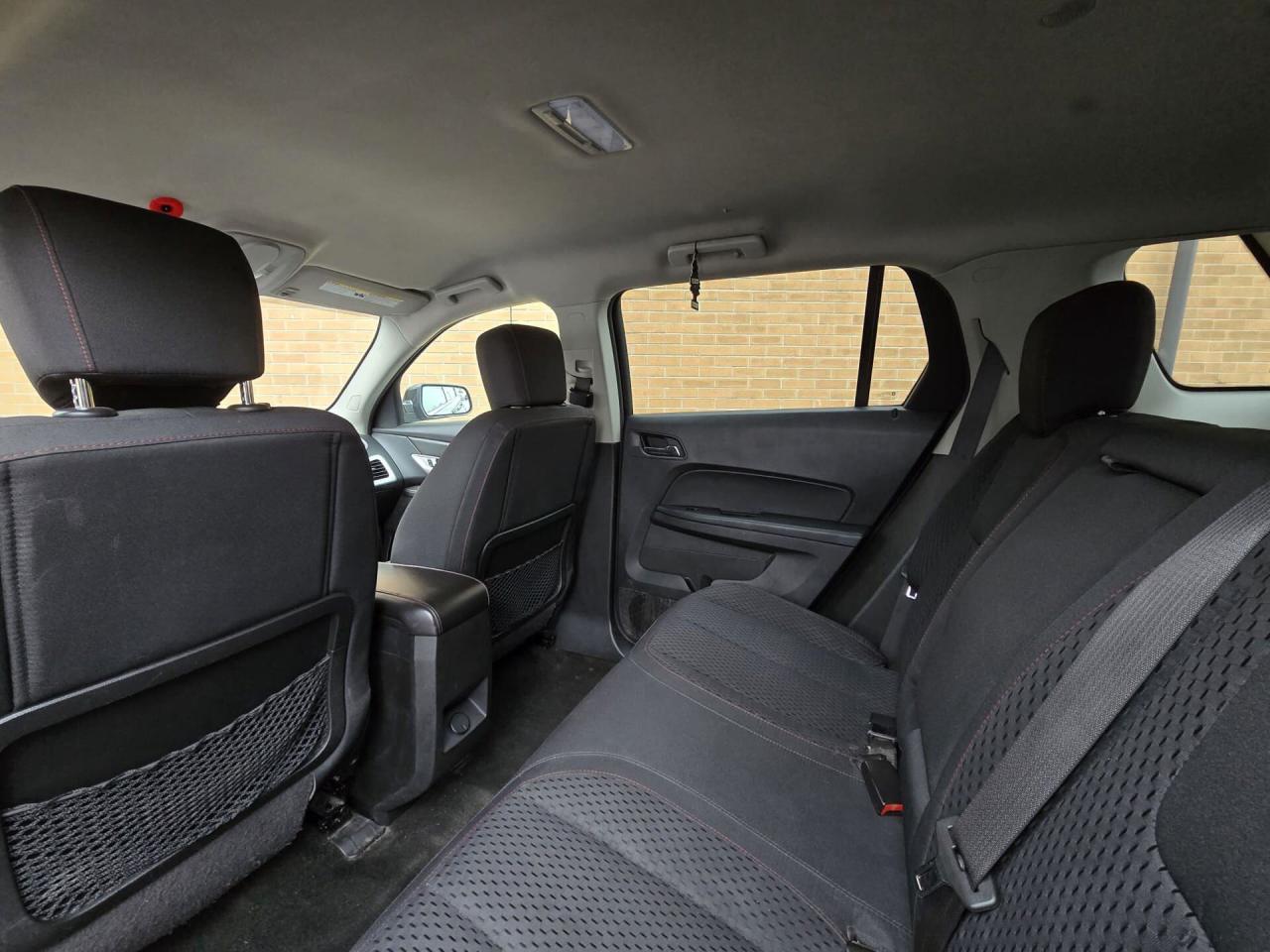 2015 GMC Terrain SLE / Reverse Camera / Bluetooth / Power Windows Photo