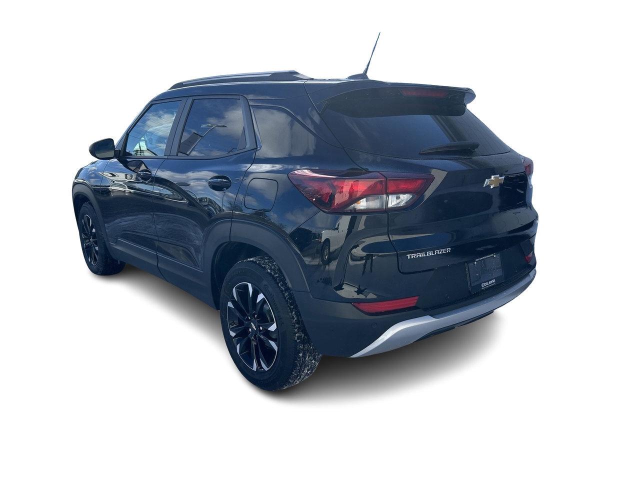 2022 Chevrolet TrailBlazer LT Adaptive Cruise Auto Climate Heated Steering Wh Photo