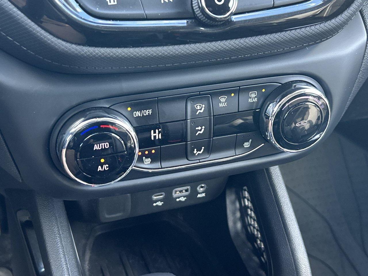 2022 Chevrolet TrailBlazer LT Adaptive Cruise Auto Climate Heated Steering Wh Photo