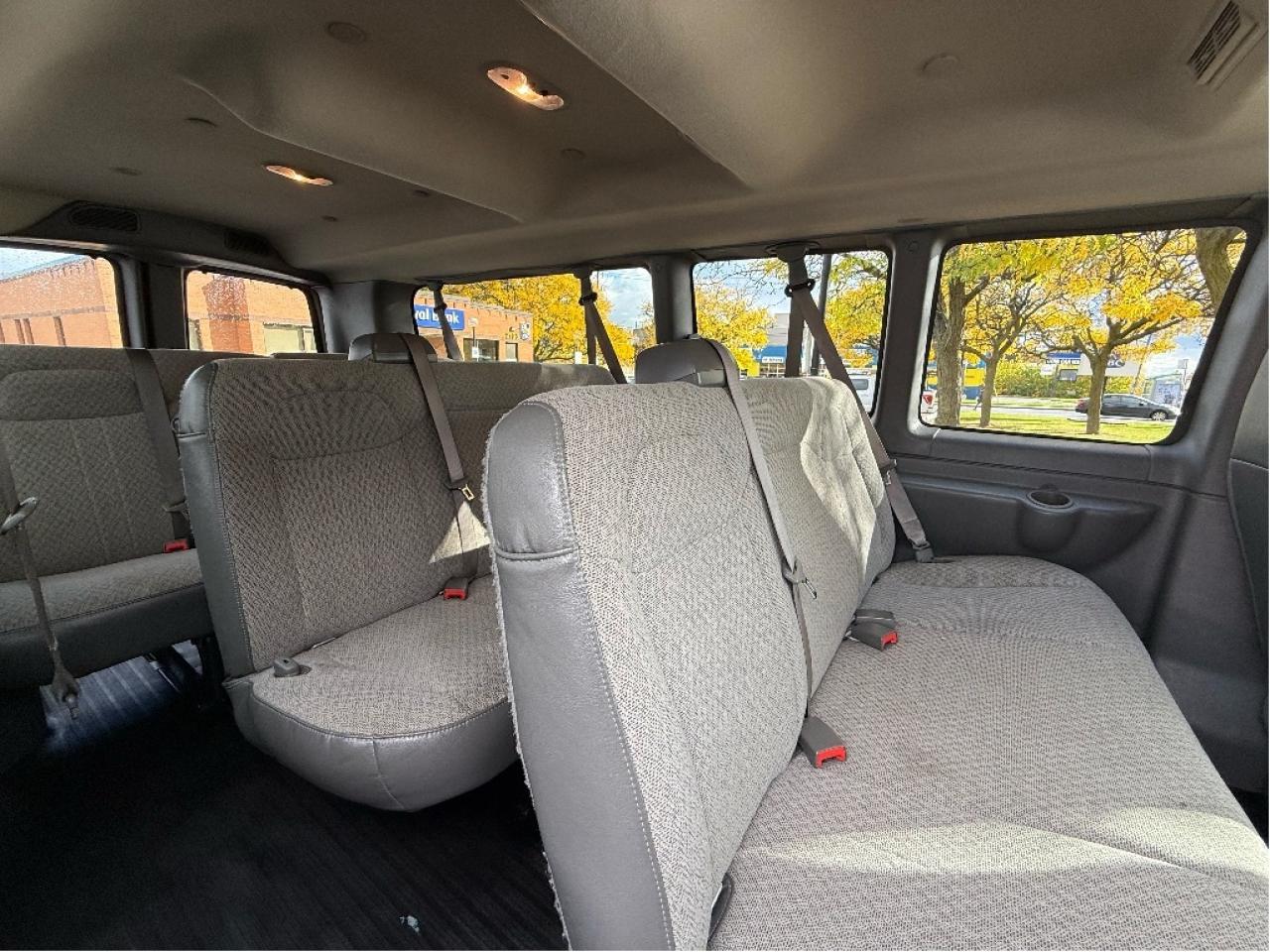 2023 GMC Savana Passenger 12 Passenger 155WheelBase 6.6L V8 CleanCarfax 3500 Photo