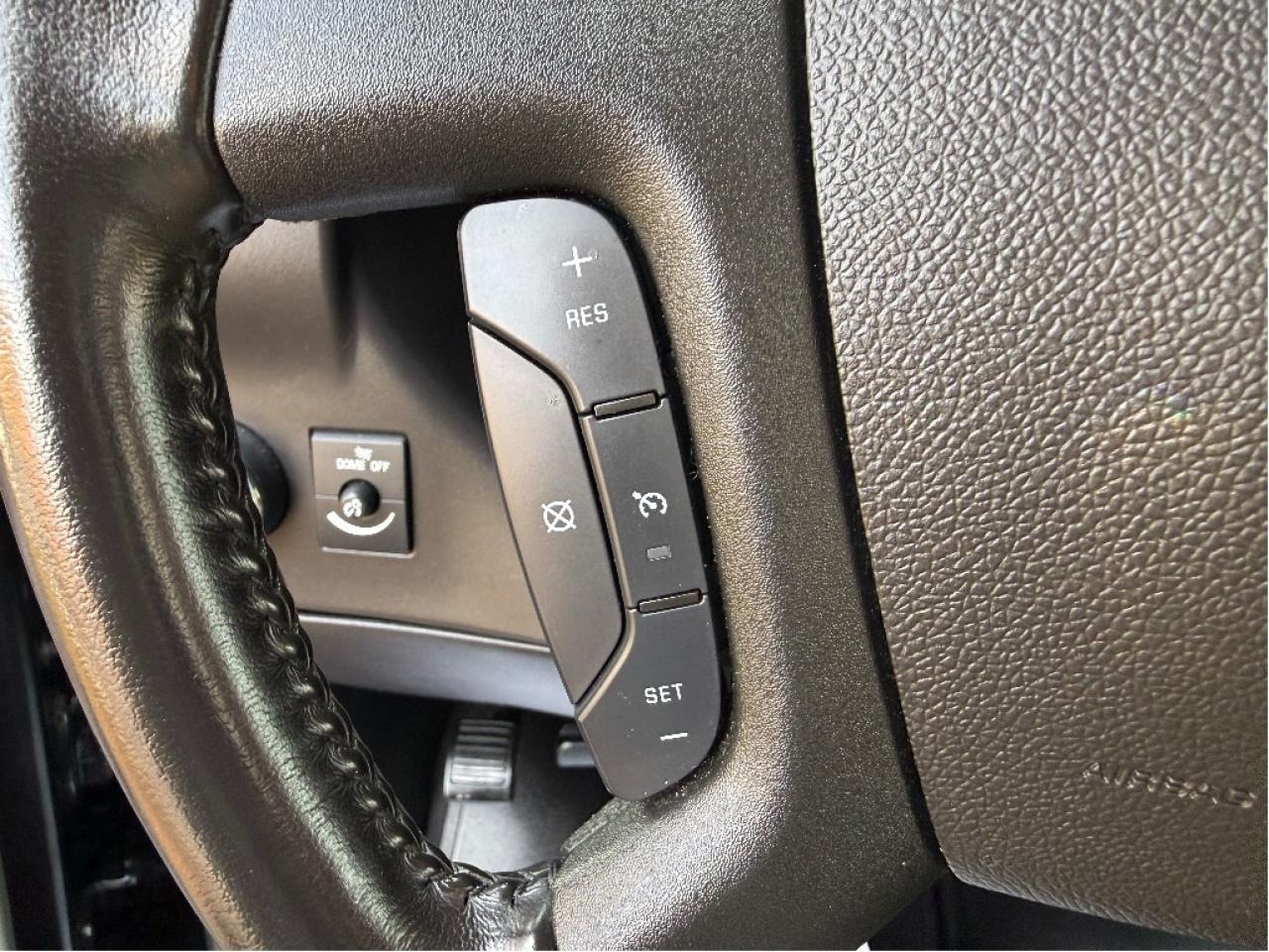 2023 GMC Savana Passenger 12 Passenger 155WheelBase 6.6L V8 CleanCarfax 3500 Photo