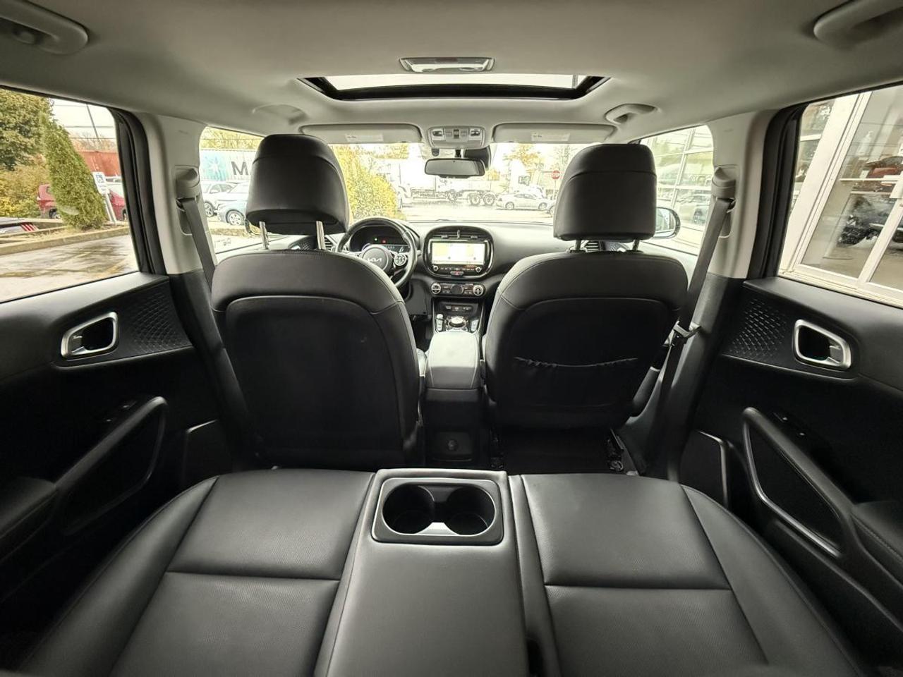 2022 Kia Soul EV EV Limited Auto Photo