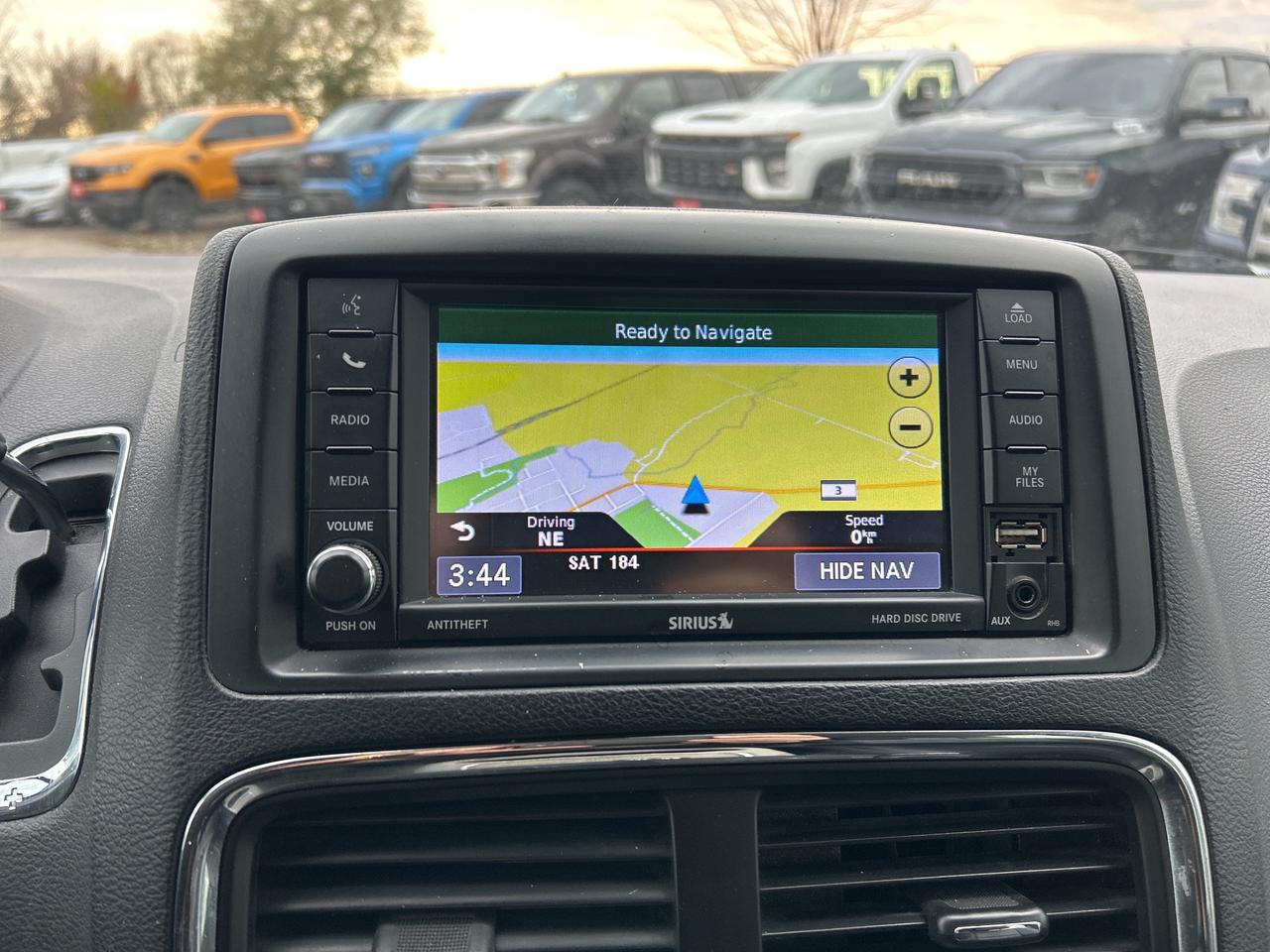 2020 Dodge Grand Caravan CREW, HEATED LEATHER, POWER SLIDING DOORS! Photo