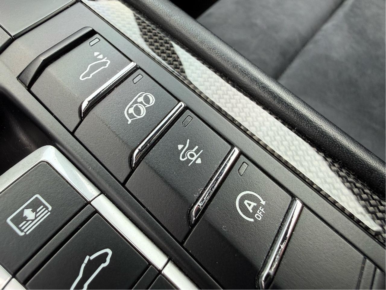 2018 Porsche 911 Carrera GTS CleanCarFx Only25,807KM ServiceHistory Photo