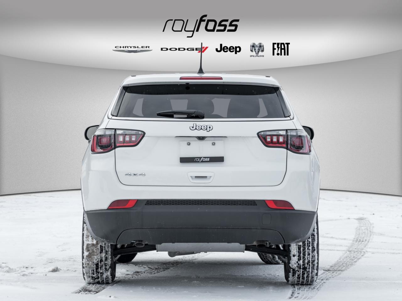 2024 Jeep Compass - Sport 4x4 Photo