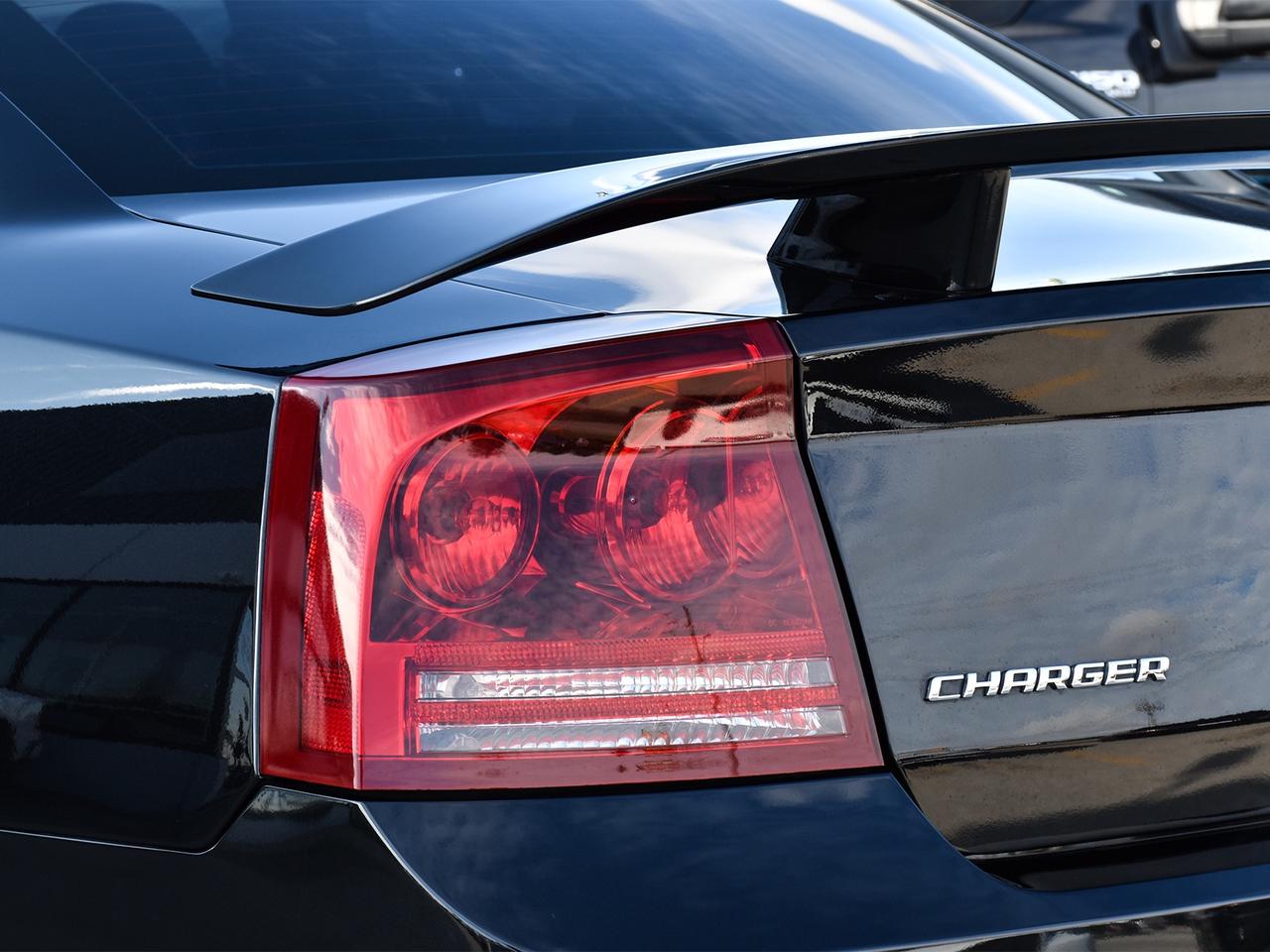 2007 Dodge Charger SRT-8 ~6.1L HEMI ~Leather ~Sunroof ~Kicker Audio Photo