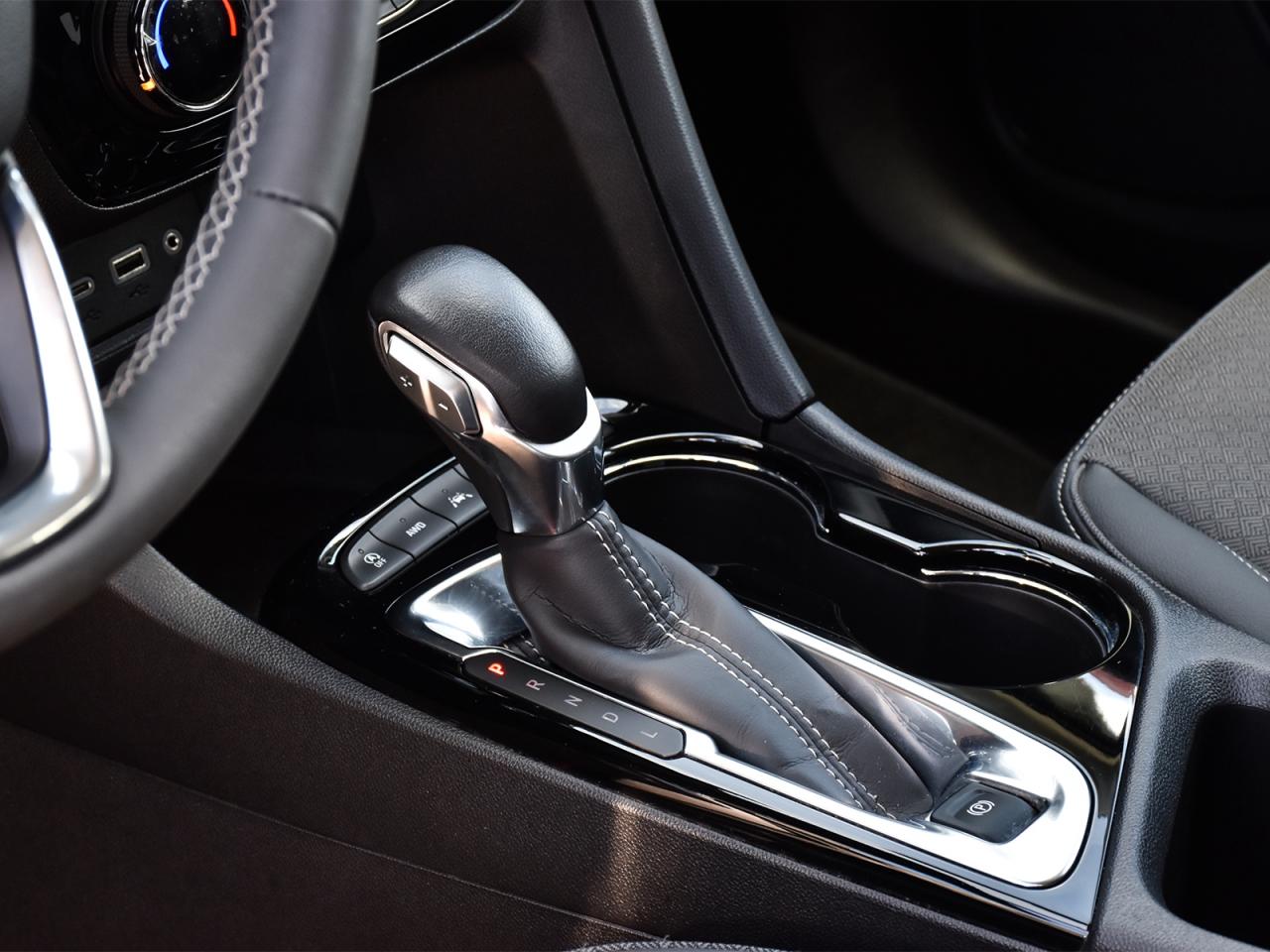 2022 Buick Encore GX AWD ~Heated Seats ~Bluetooth ~Camera ~Alloy Wheels Photo