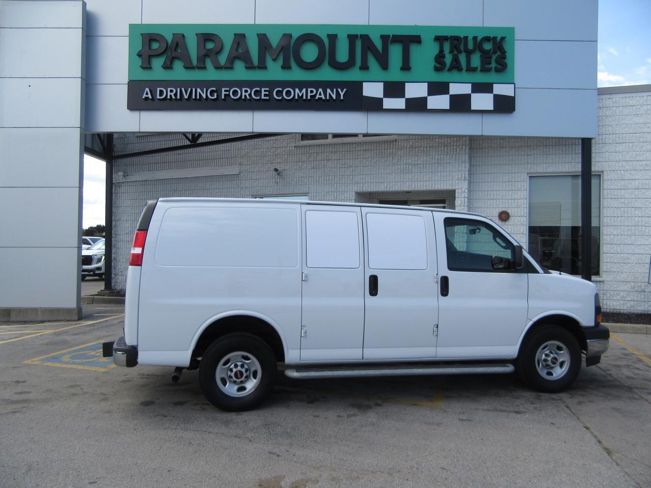 2023 GMC Savana 2500 GAS CARGO VAN WITH EXTENDED WARRANTY Photo