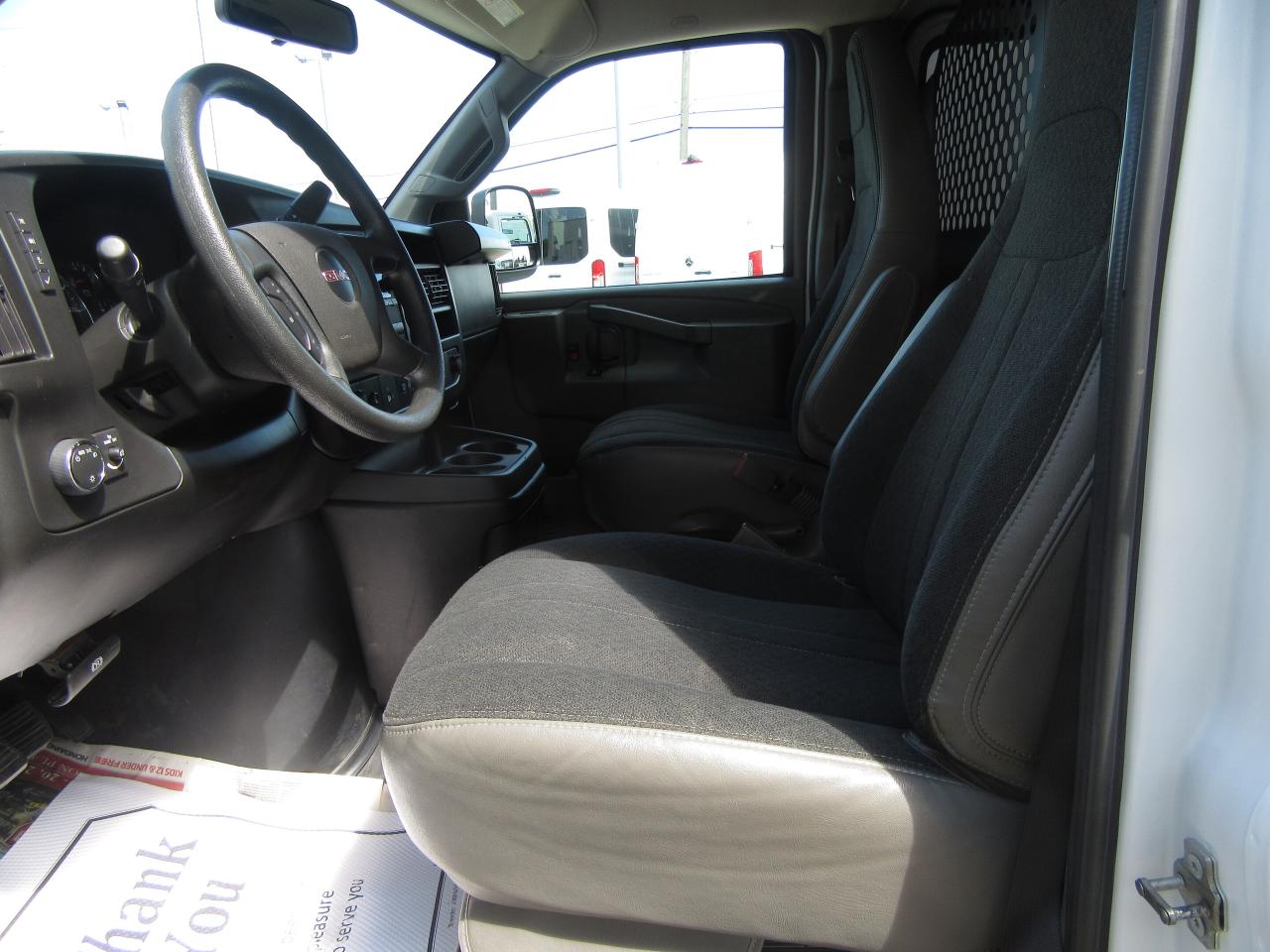 2023 GMC Savana 2500 GAS CARGO VAN WITH EXTENDED WARRANTY Photo