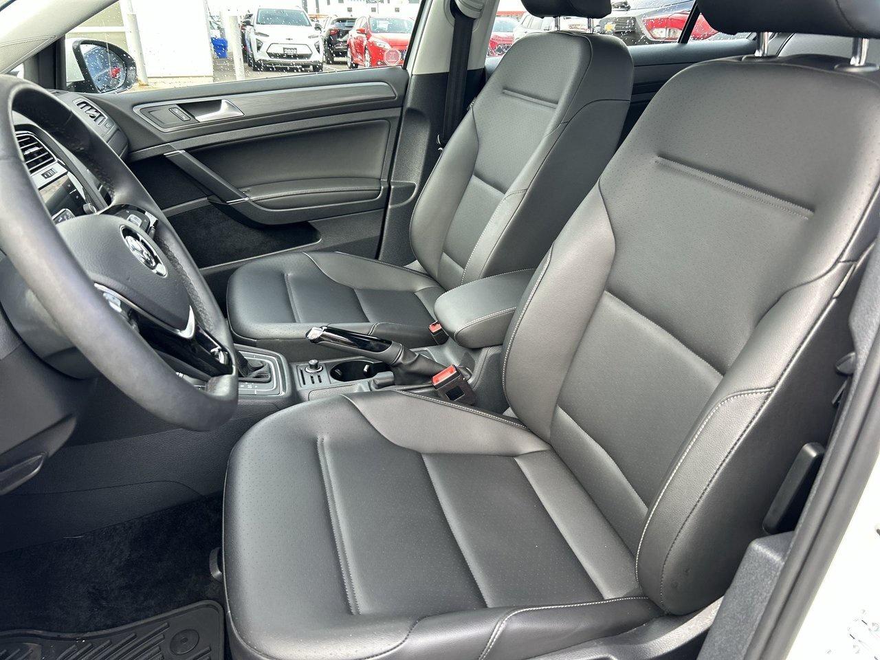 2021 Volkswagen Golf Highline Low KMS Adaptive Cruise Sunroof Leather Photo