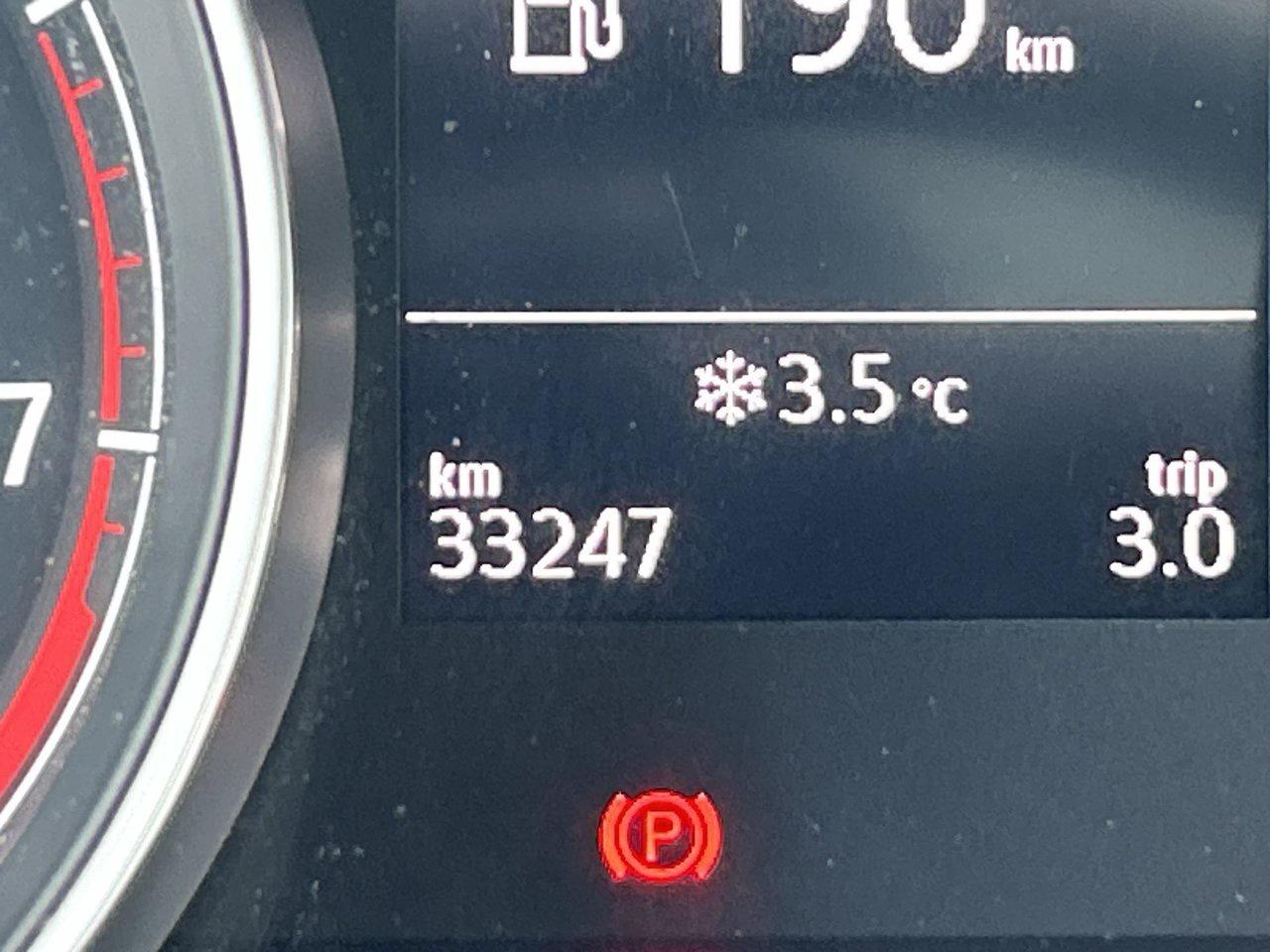 2021 Volkswagen Golf Highline Low KMS Adaptive Cruise Sunroof Leather Photo