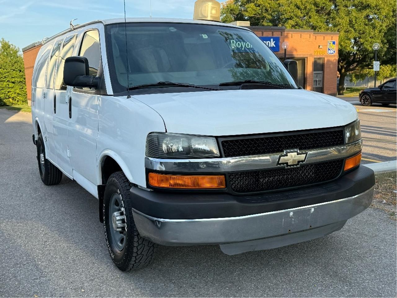 2010 Chevrolet Express 3500 135 Wheel Base Clean Carfax Photo