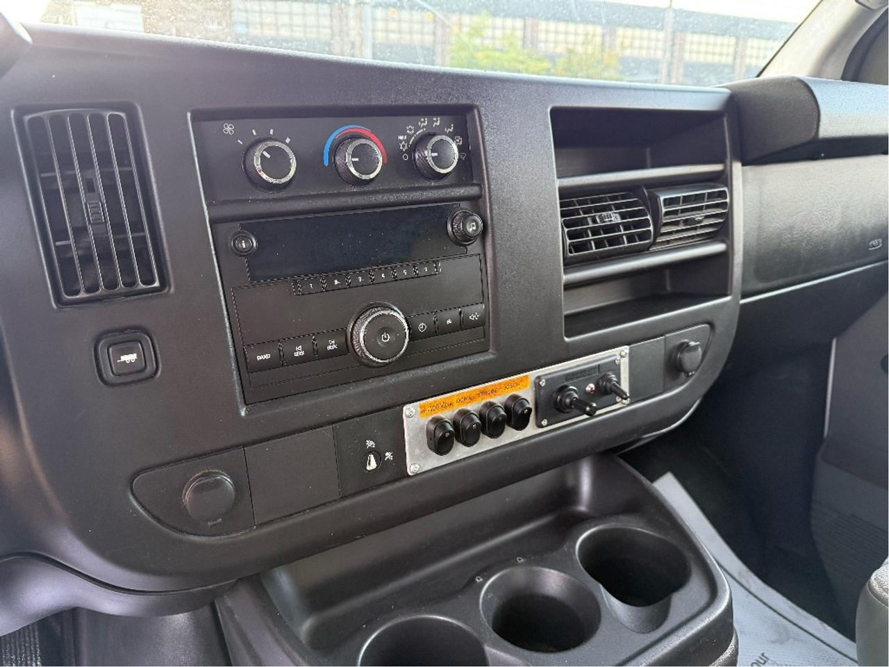 2010 Chevrolet Express 3500 135 Wheel Base Clean Carfax Photo