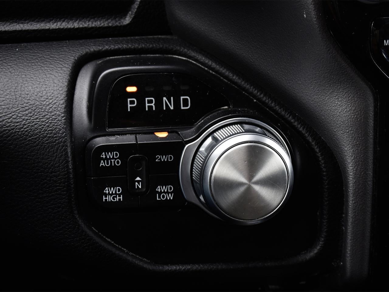 2022 RAM 1500 Laramie Crew Cab 4x4 ~Nav ~Leather ~Harman/Kardon Photo