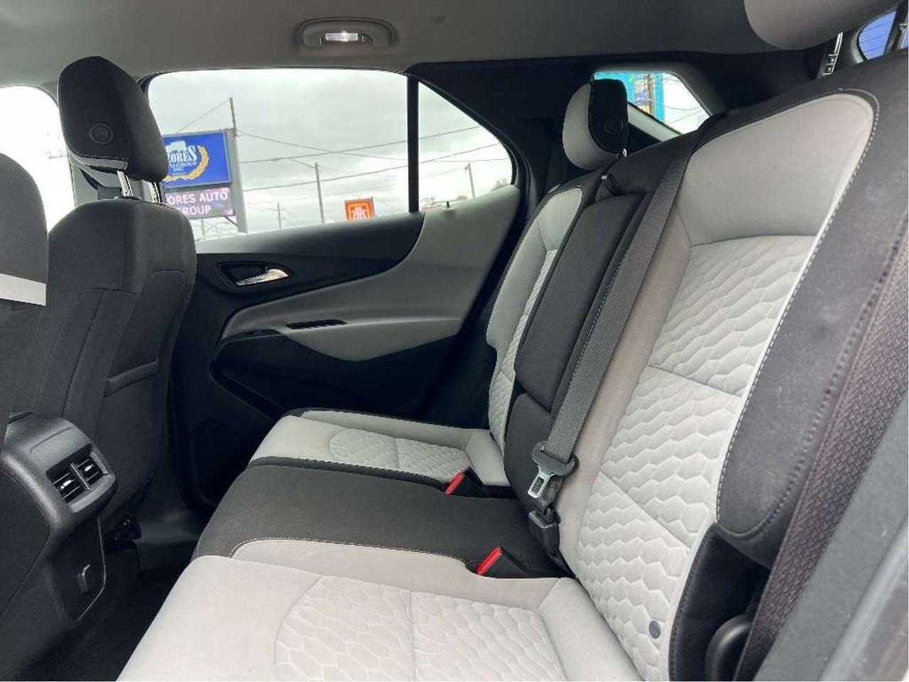 2018 Chevrolet Equinox All Wheel Drive Back Up Camera Clean Carfax Low Km Photo