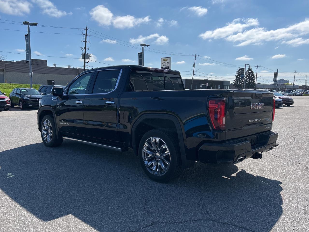 2025 GMC Sierra 1500 4WD Crew Cab 147  Denali reserve super cruise Photo