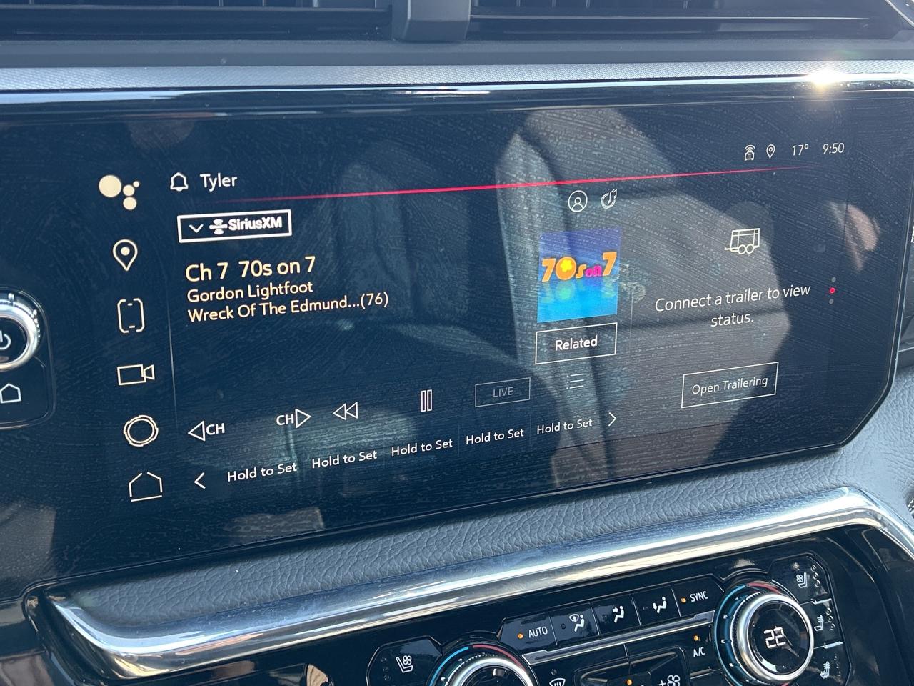 2025 GMC Sierra 1500 4WD Crew Cab 147  Denali reserve super cruise Photo