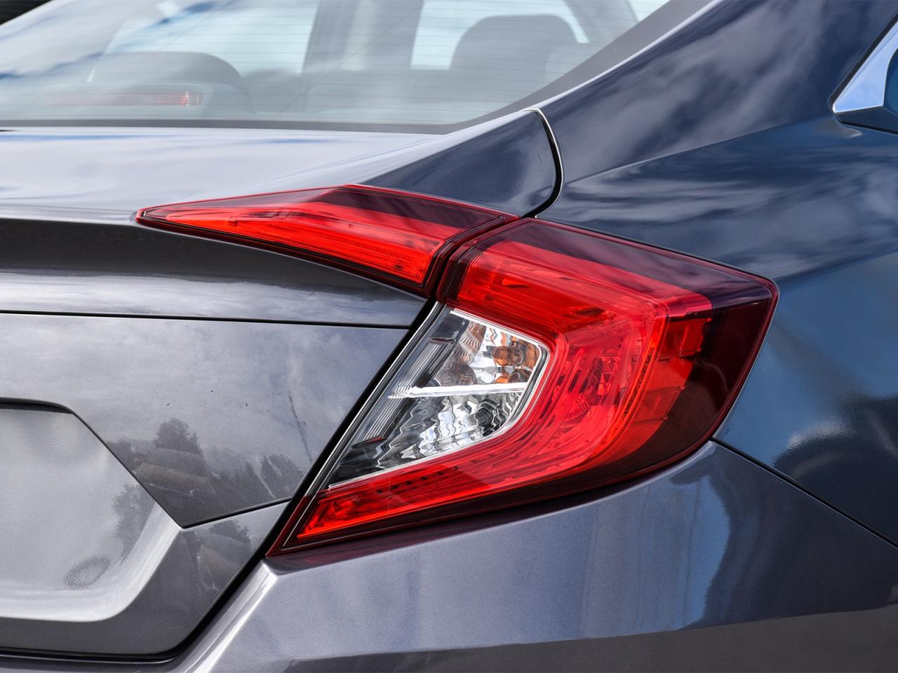 2019 Honda Civic EX ~Heated Seats ~Bluetooth ~Backup Cam ~Sunroof Photo