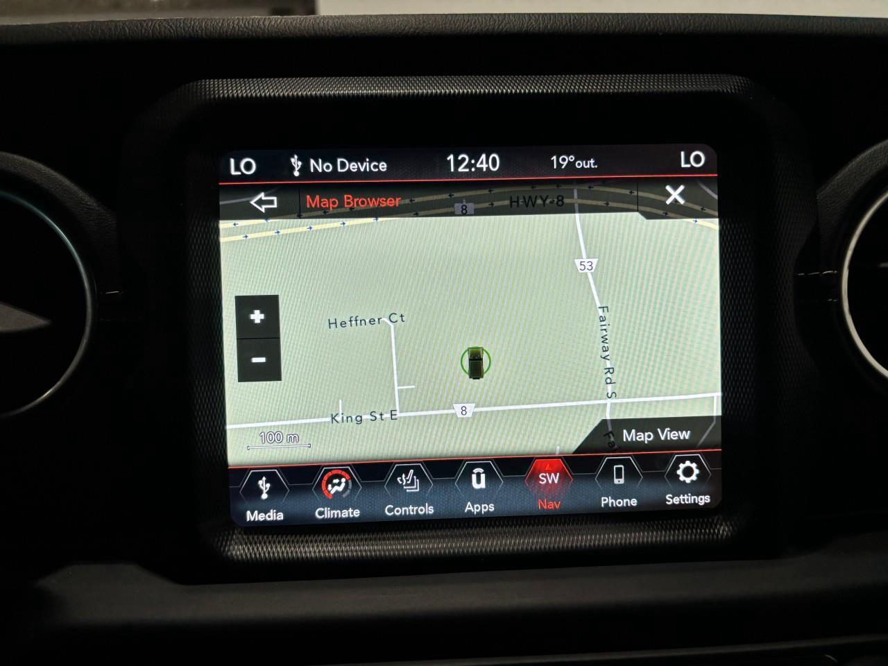 2021 Jeep WRANGLER UNLIMITED Sahara Photo