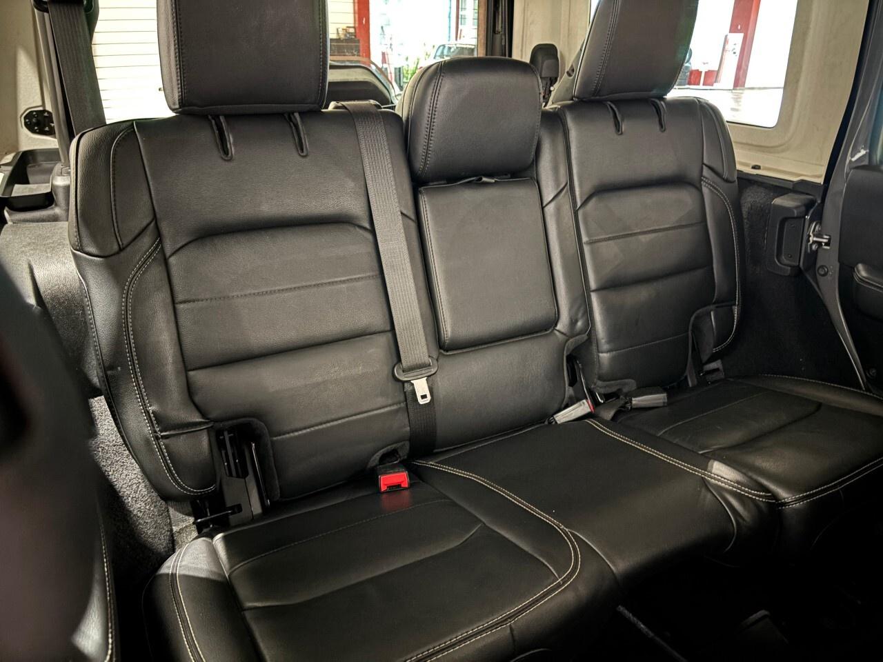 2021 Jeep Wrangler Unlimited Sahara 4X4 Photo