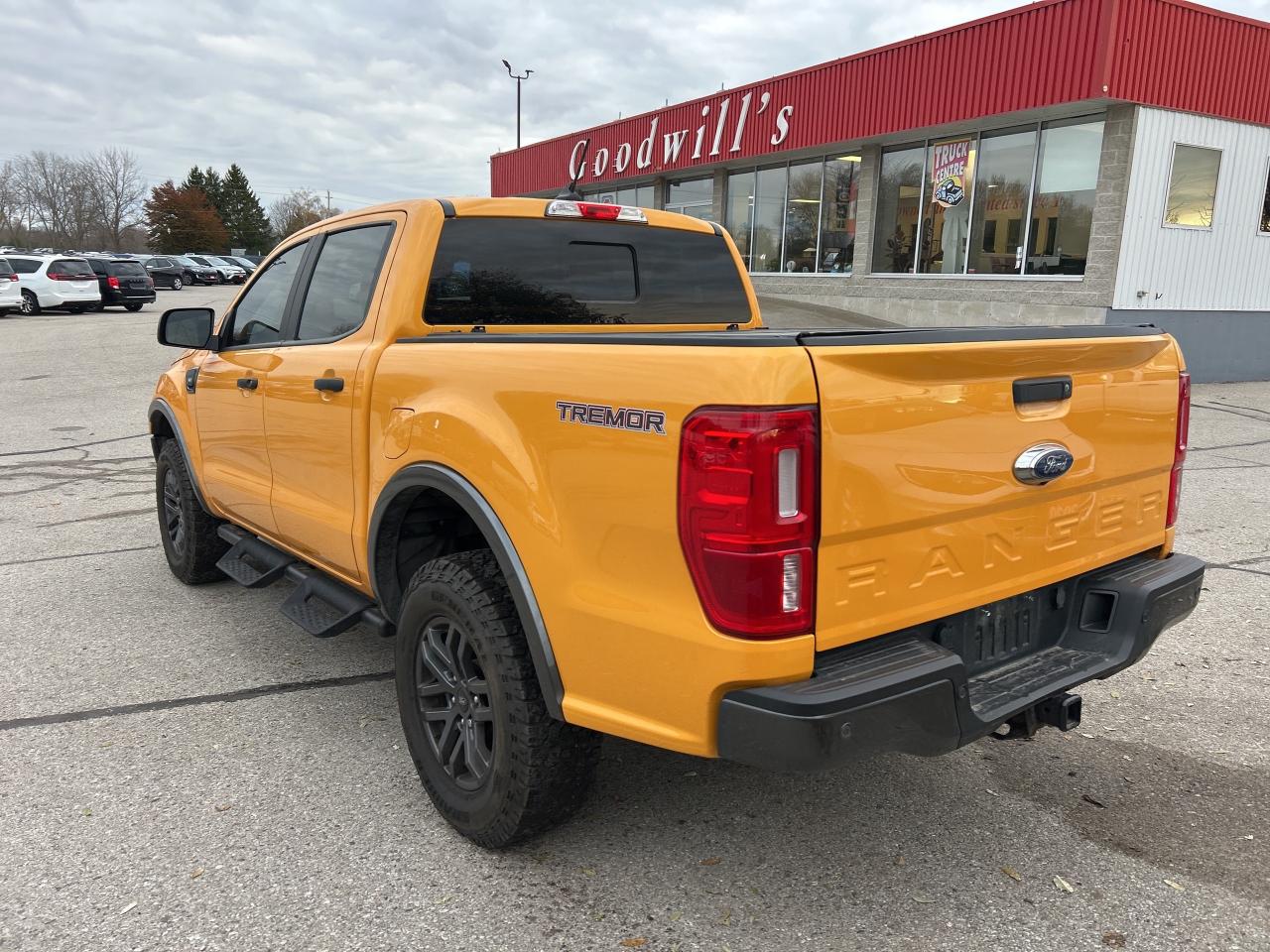 2021 Ford Ranger XLT, TREMOR,  CLEAN CARFAX, REMOTE START Photo