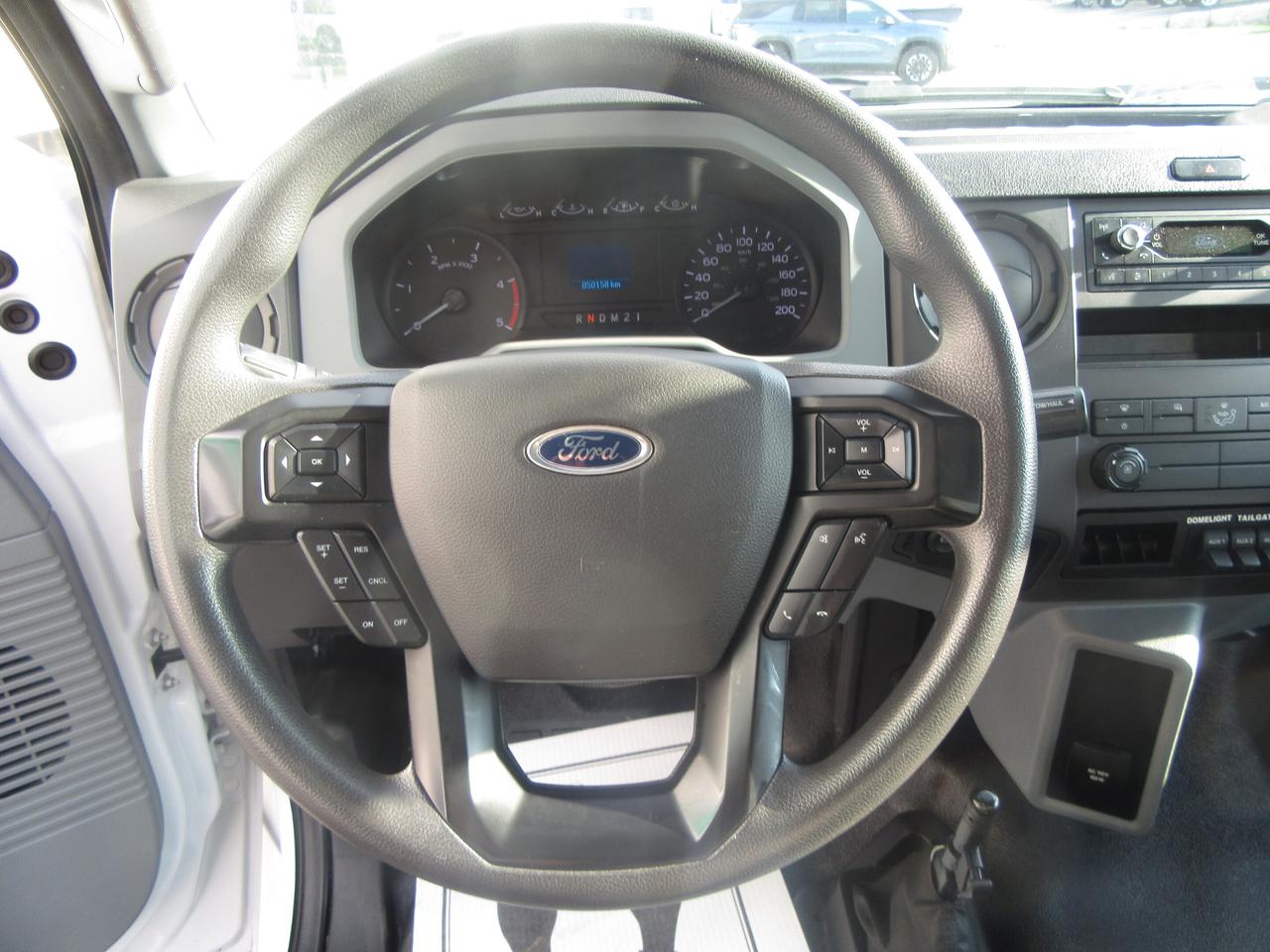 2022 Ford F-750 DIESEL 26FT BOX POWER LIFTGATE Photo