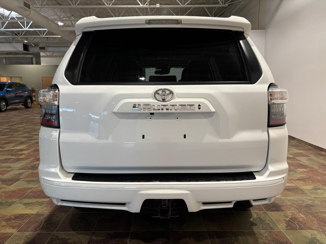 2022 Toyota 4Runner  Photo