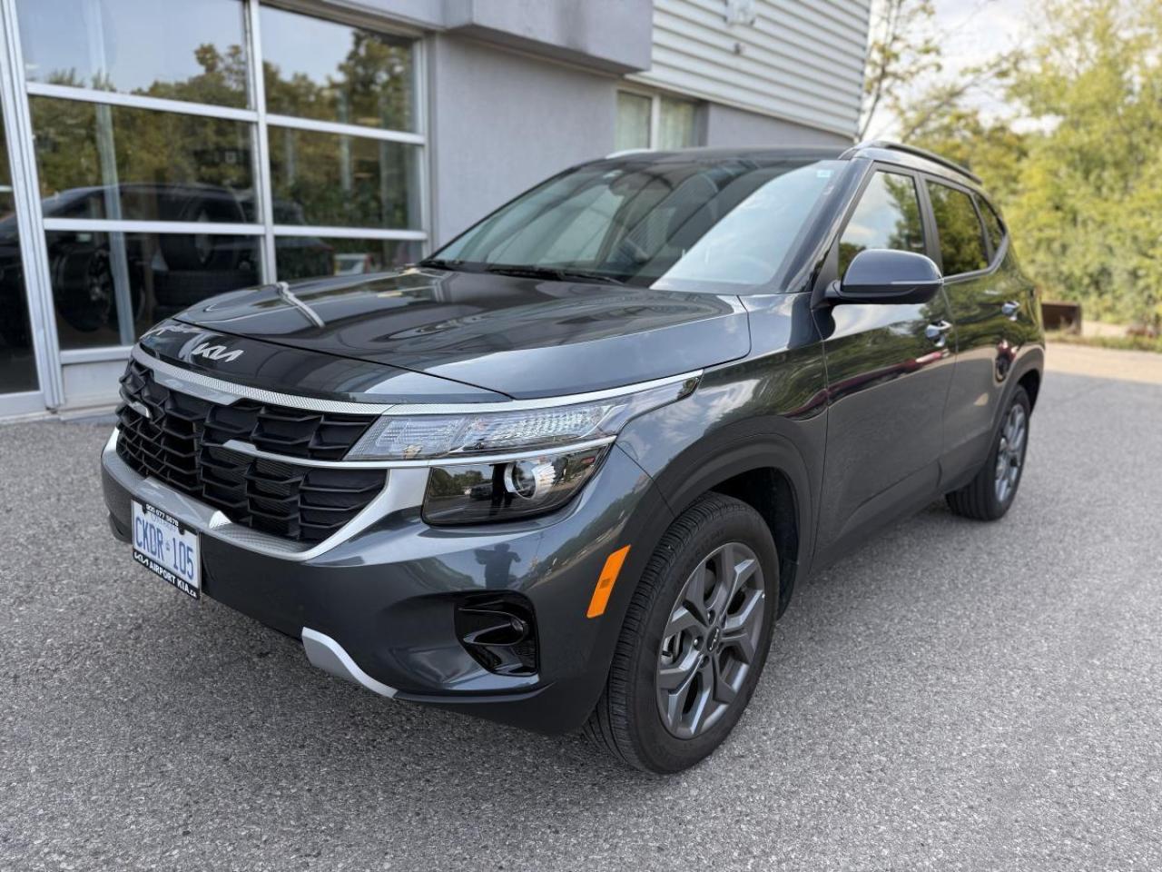 2025 Kia Seltos LX AWD Photo0