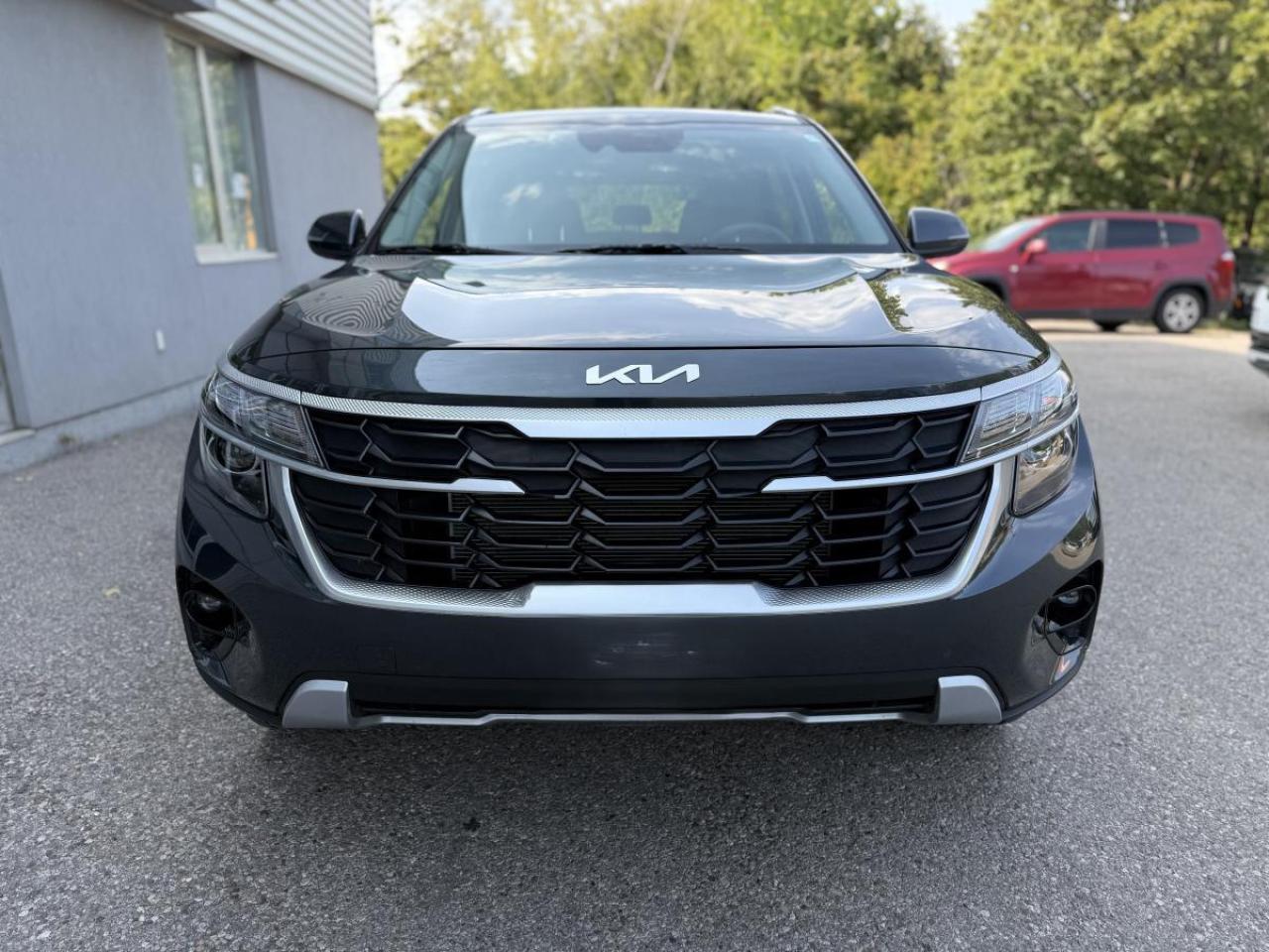 2025 Kia Seltos LX AWD Photo