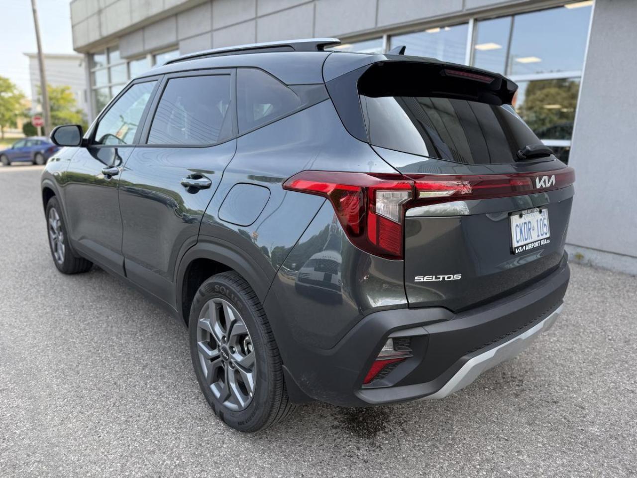 2025 Kia Seltos LX AWD Photo3