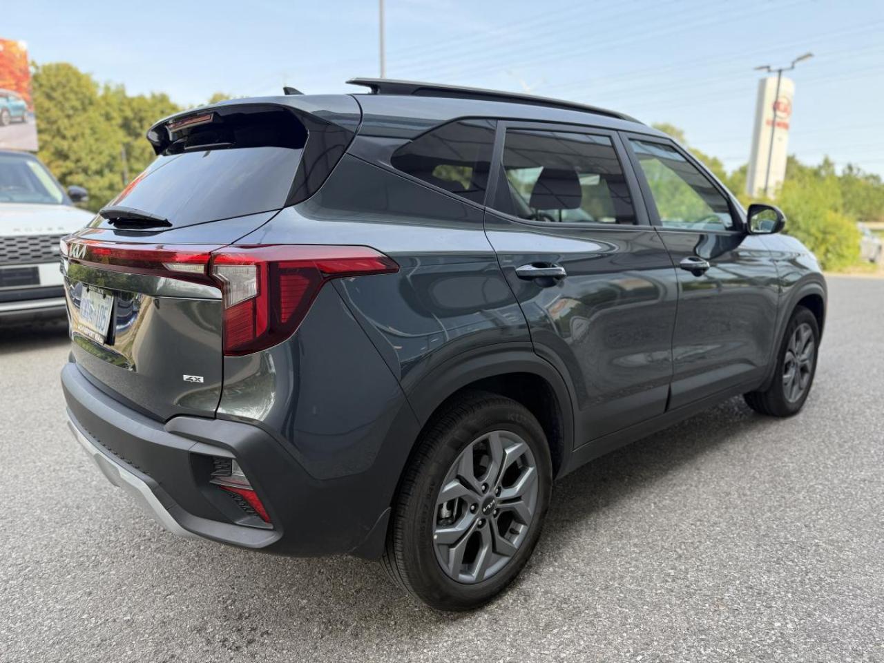 2025 Kia Seltos LX AWD Photo