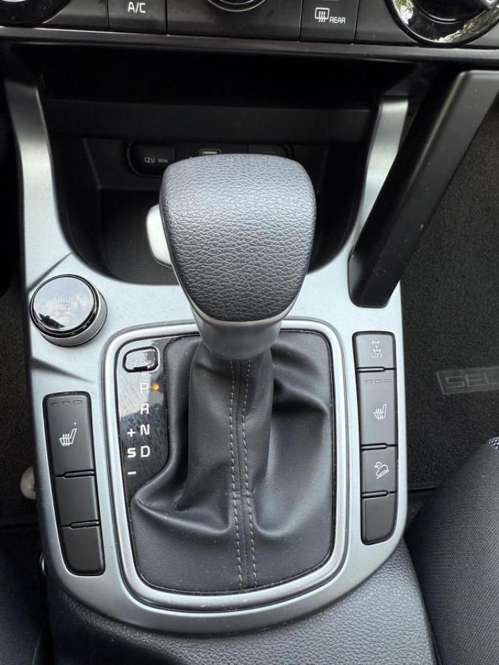 2025 Kia Seltos LX AWD Photo