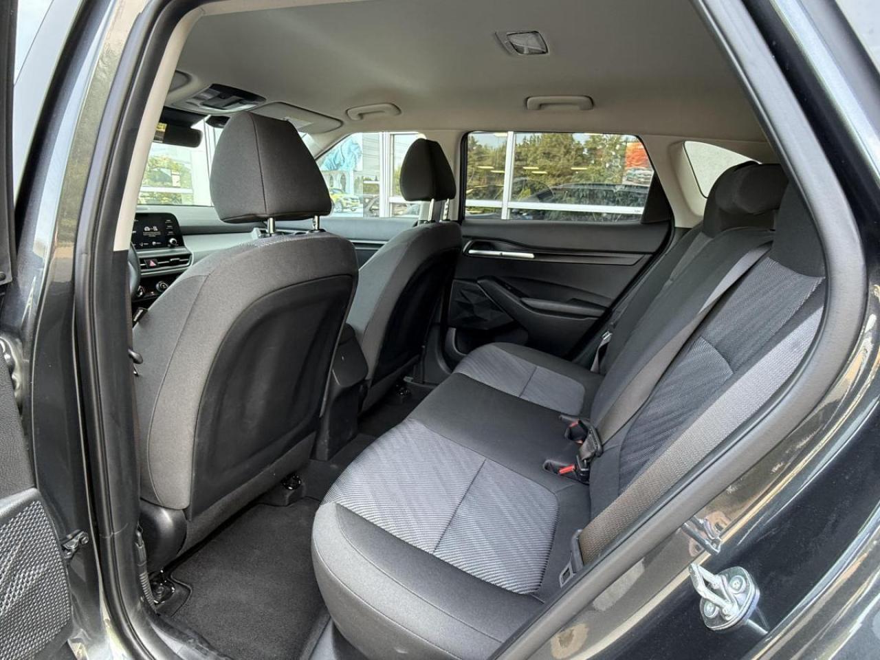 2025 Kia Seltos LX AWD Photo