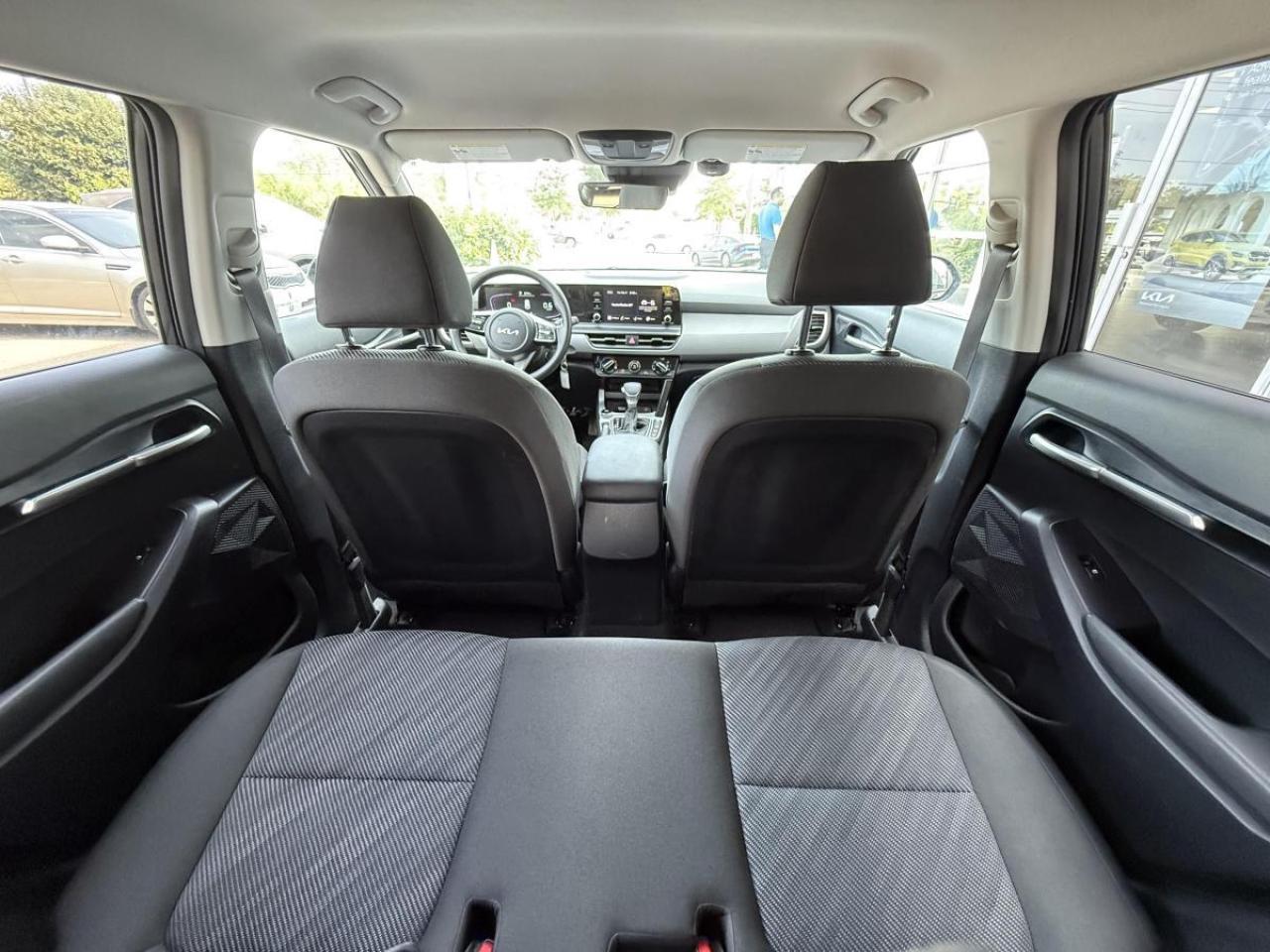 2025 Kia Seltos LX AWD Photo