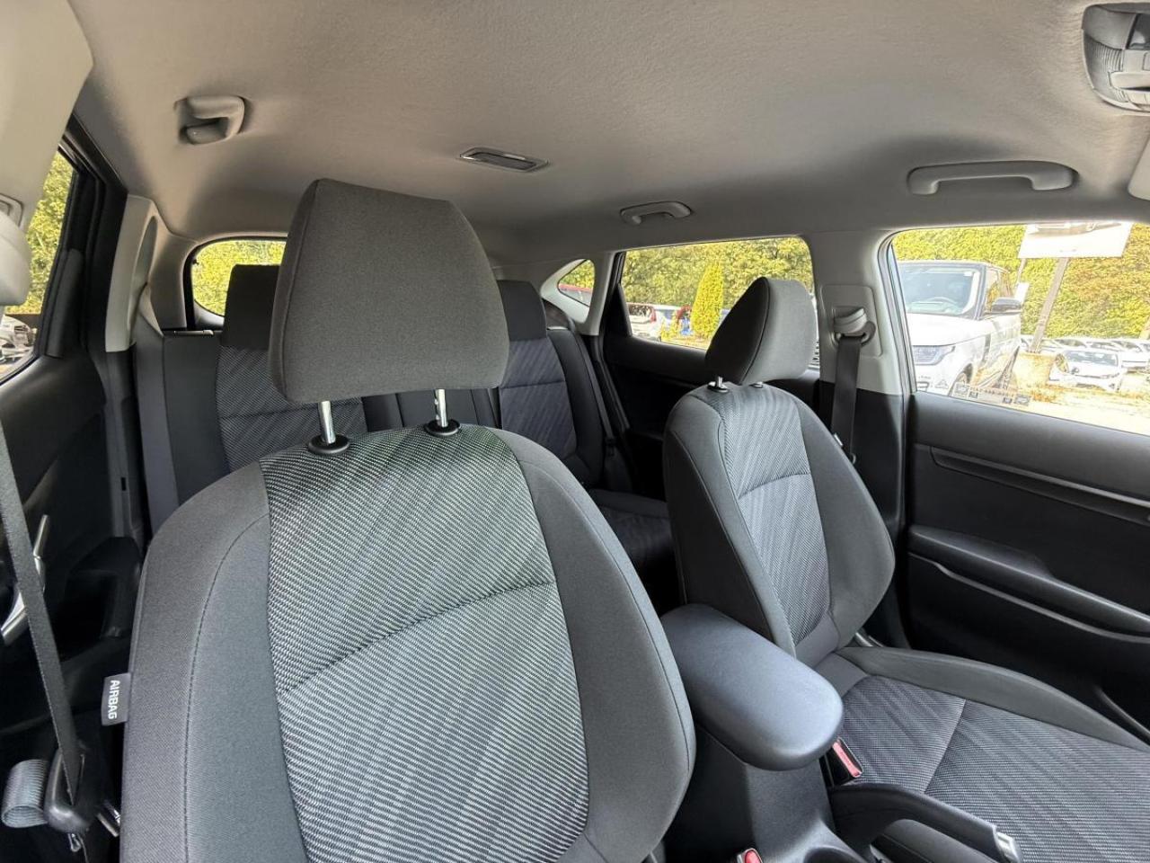 2025 Kia Seltos LX AWD Photo