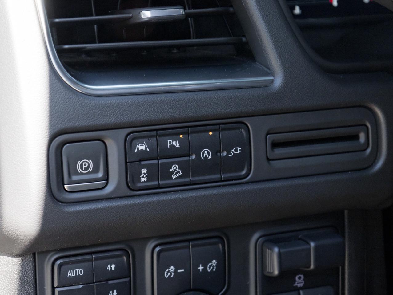 2022 Chevrolet Tahoe 4WD 4dr Premier  DIESEL  7 SEATER  SAFETY CERT Photo