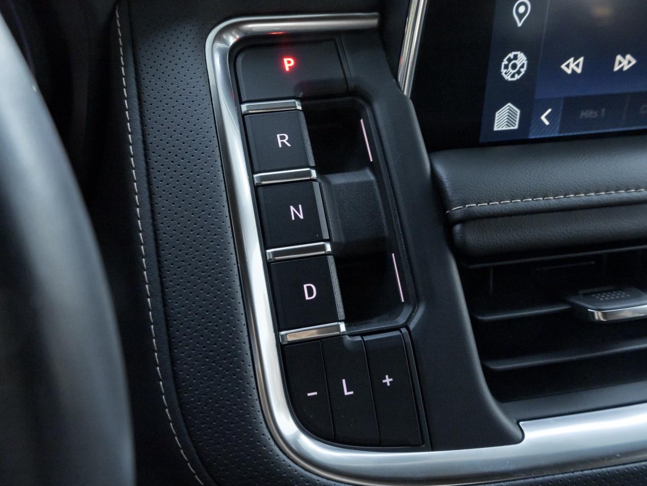 2022 Chevrolet Tahoe 4WD 4dr Premier  DIESEL  7 SEATER  SAFETY CERT Photo