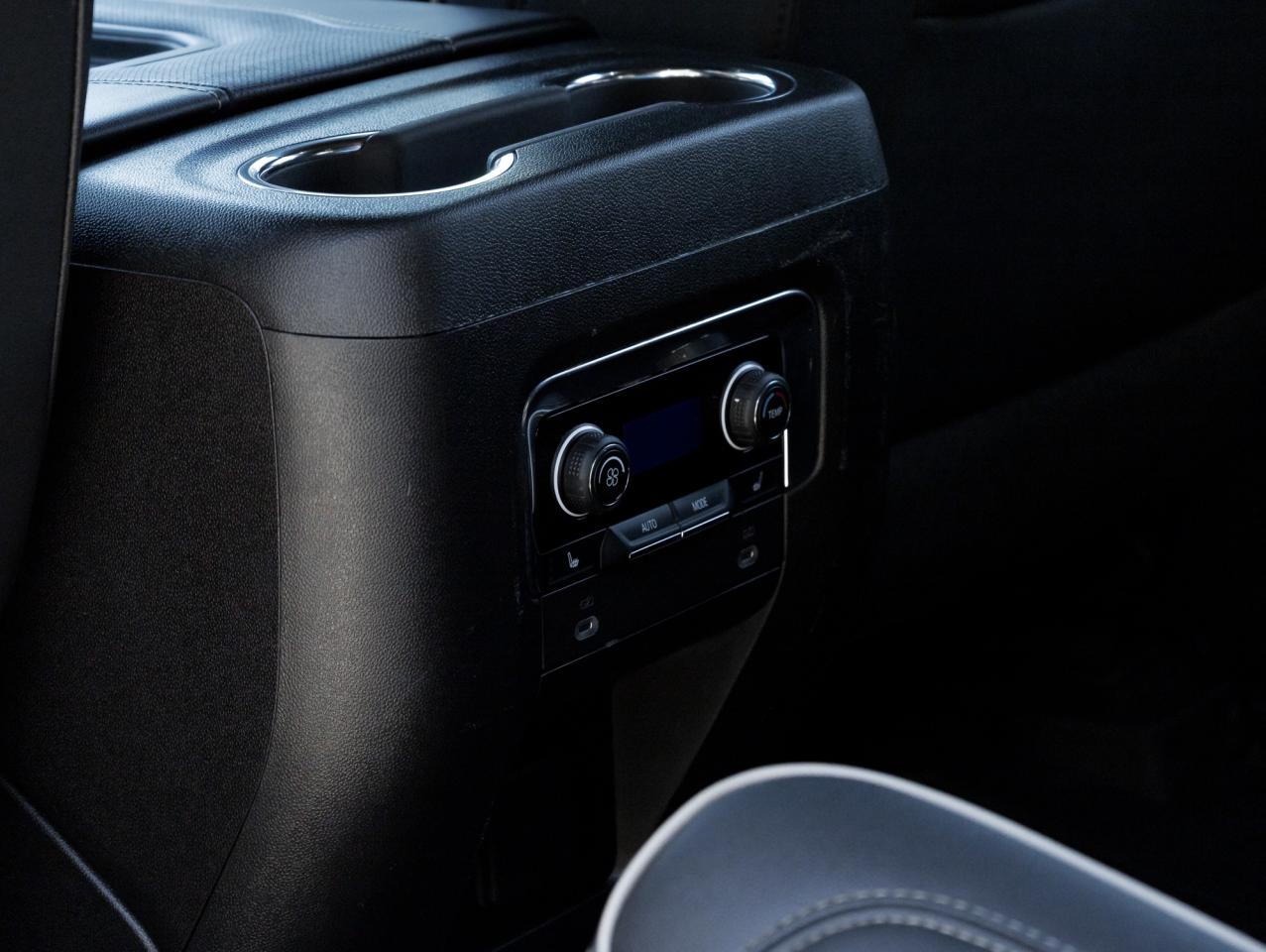 2022 Chevrolet Tahoe 4WD 4dr Premier  DIESEL  7 SEATER  SAFETY CERT Photo