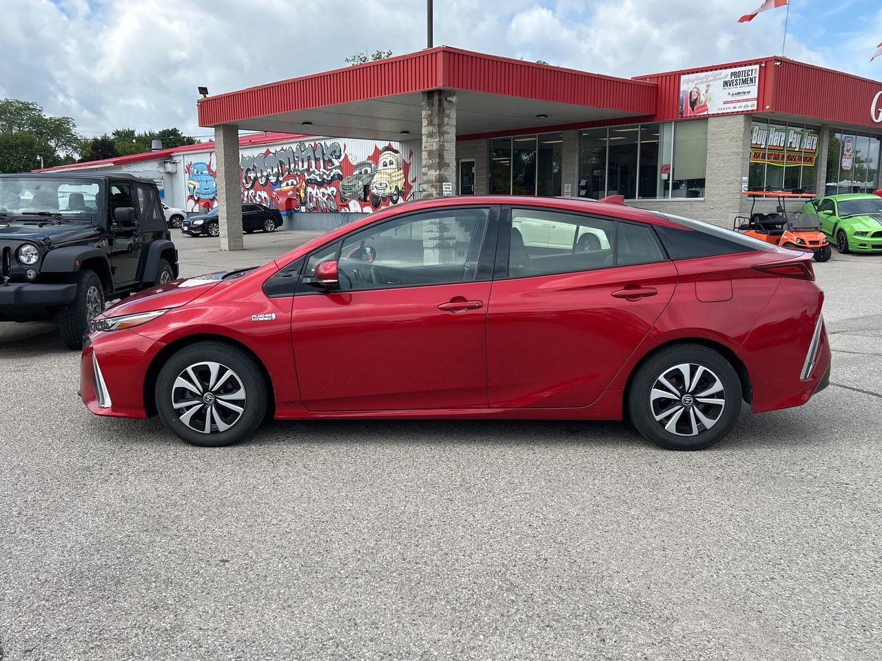 2018 Toyota Prius Prime PLUG IN HYBRID, AUTO, CLEAN CARFAX! Photo