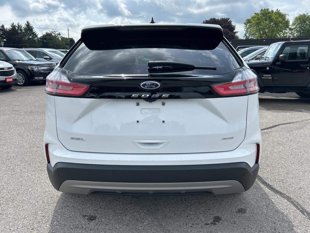 2022 Ford Edge SEL, AWD, HEATED CLOTH, REMOTE START, CLEAN CARFAX Photo4