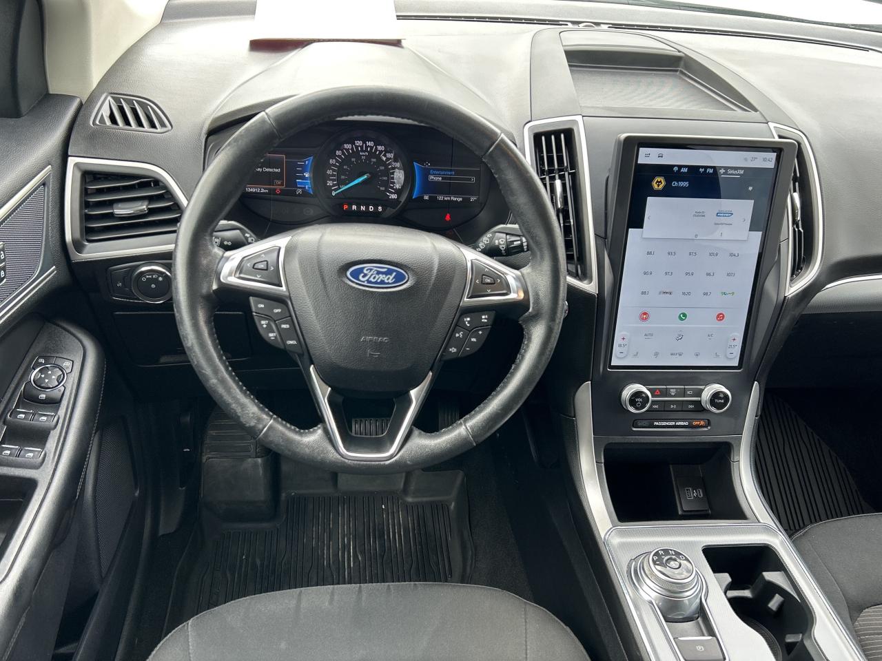 2022 Ford Edge SEL, AWD, HEATED CLOTH, REMOTE START, CLEAN CARFAX Photo