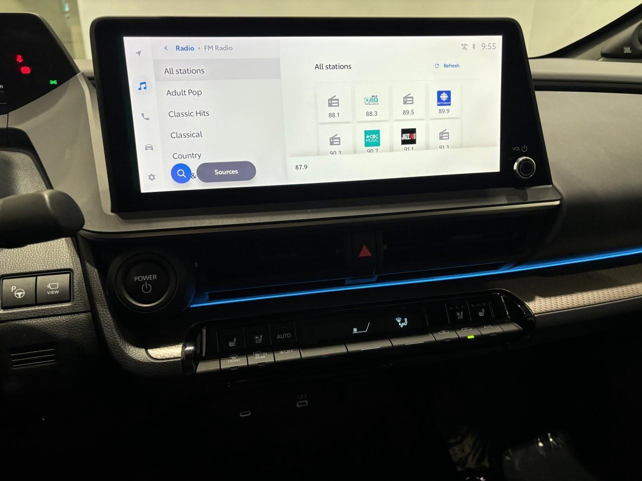 2024 Toyota Prius XLE Photo