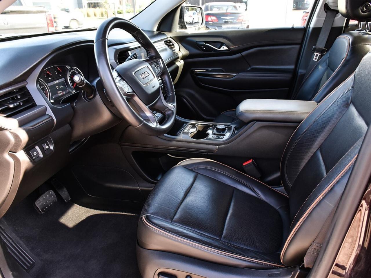 2020 GMC Acadia AT4 AWD ~Nav ~Pano Sunroof ~Heated Leather ~Camera Photo