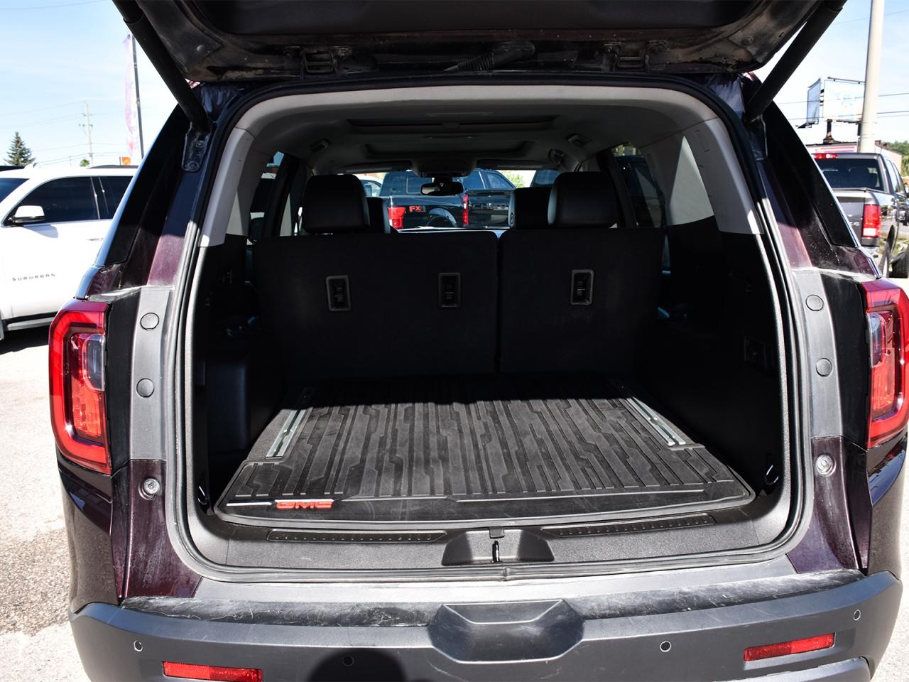 2020 GMC Acadia AT4 AWD ~Nav ~Pano Sunroof ~Heated Leather ~Camera Photo