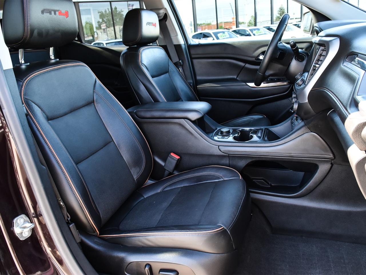 2020 GMC Acadia AT4 AWD ~Nav ~Pano Sunroof ~Heated Leather ~Camera Photo